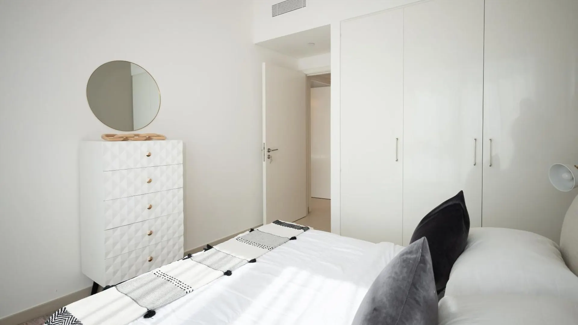 Apartment In Downtown Dubai 0*,  United Arab Emirates