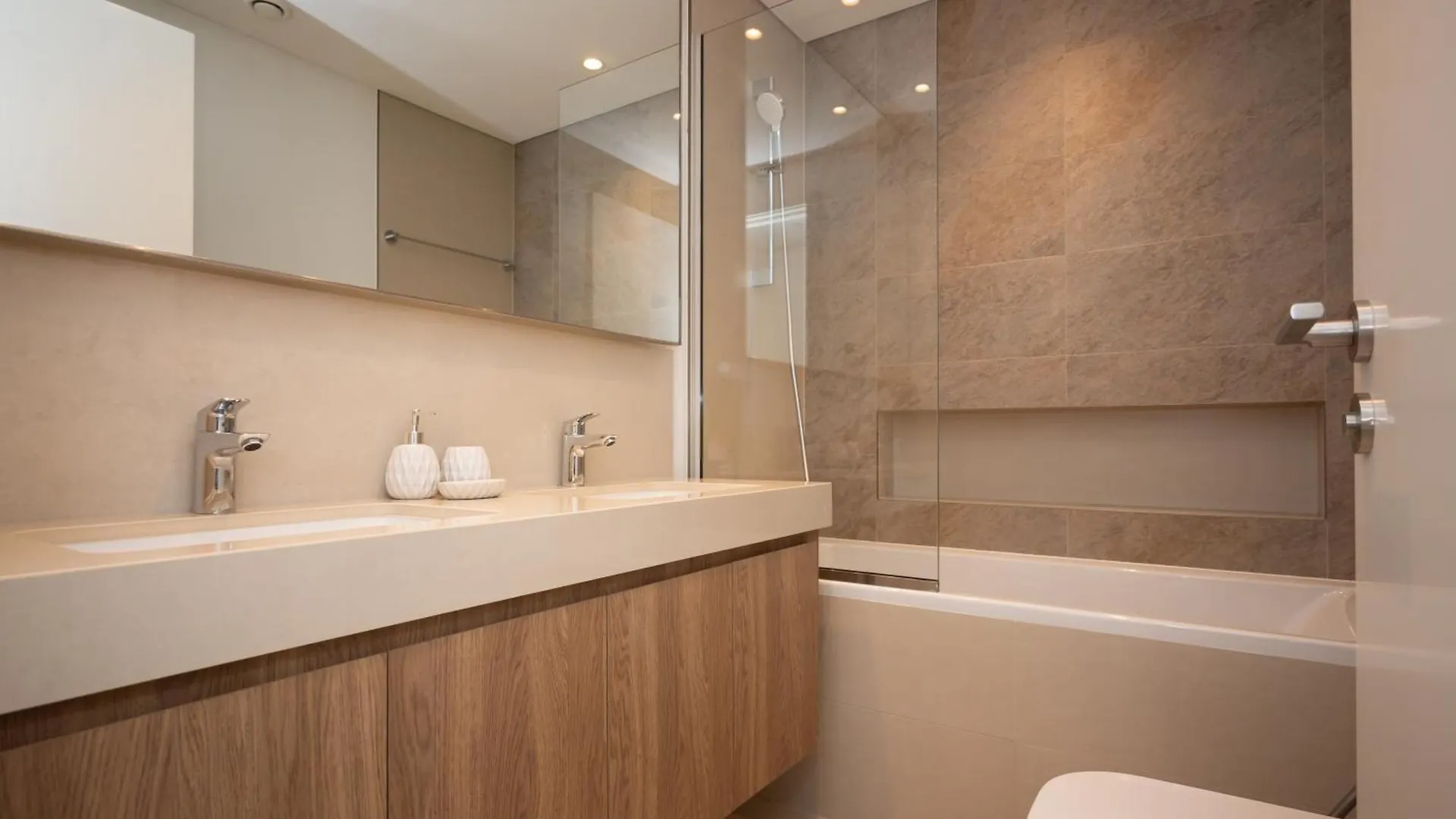 Apartment In Downtown Dubai