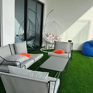 Luxury 2 Bedrooms 5 Minutes From Burj Khalifa Dubai