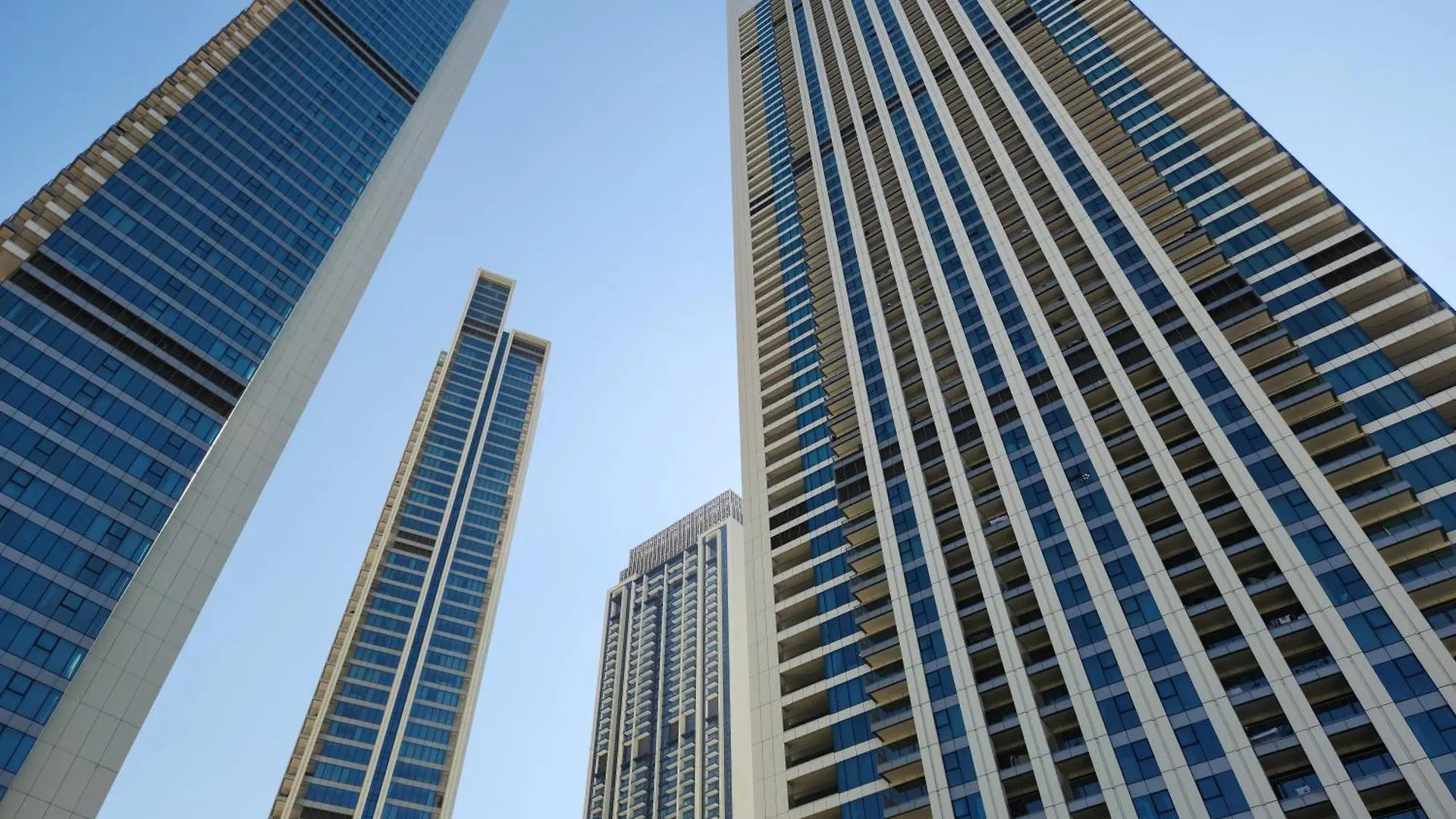 Apartment In Downtown Dubai United Arab Emirates